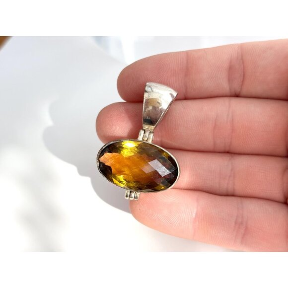 Natural Olive Quartz Gemstone Modernist Sterling Silver 925 Vintage Pendant - Picture 9 of 9